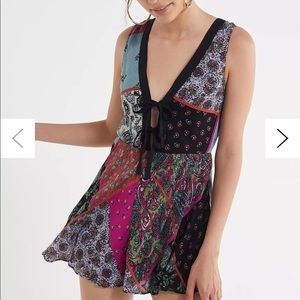 Urban Outfitters Patchwork Mariette Double Tie-Front Romper. Size 0